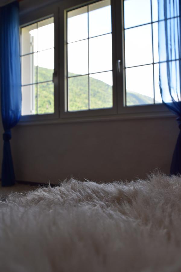 Bnb Villa Levanta Péry Exterior foto
